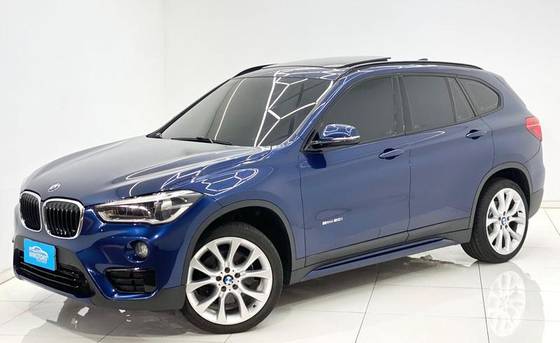 BMW X1 2.0 16V TURBO ACTIVEFLEX SDRIVE20I 4P AUTOMÁTICO BMW X1 2.0 16V TURBO ACTIVEFLEX SDRIVE20I 4P AUTOMÁTICO
